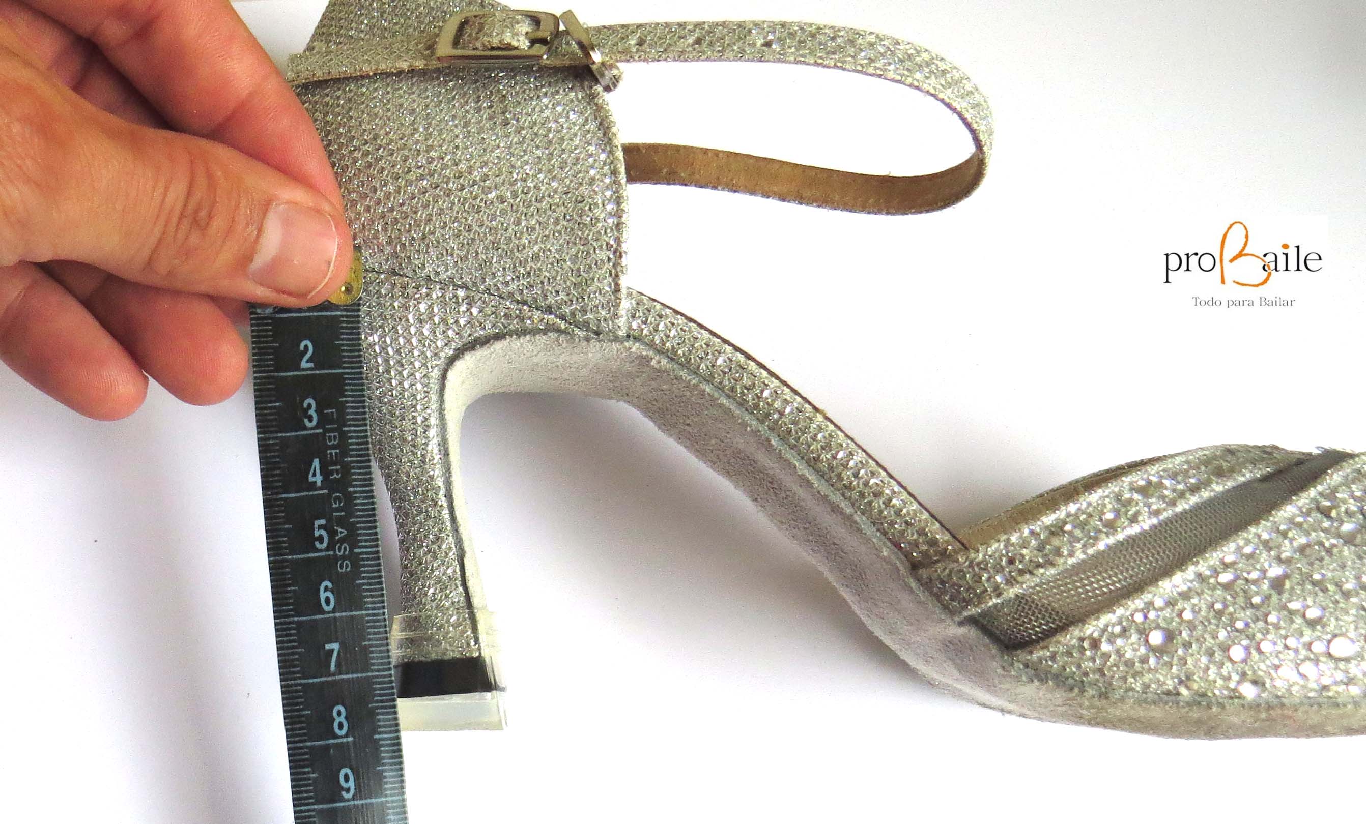 Glosario Hospitalidad Rítmico Como medir el tacón de tus zapatos de baile. Altura tacón zapatos.